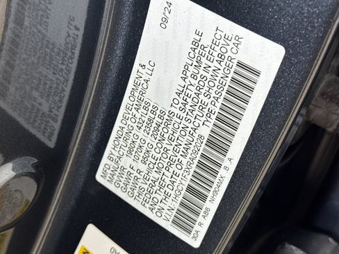 Certified 2024 Honda Accord EX image 27