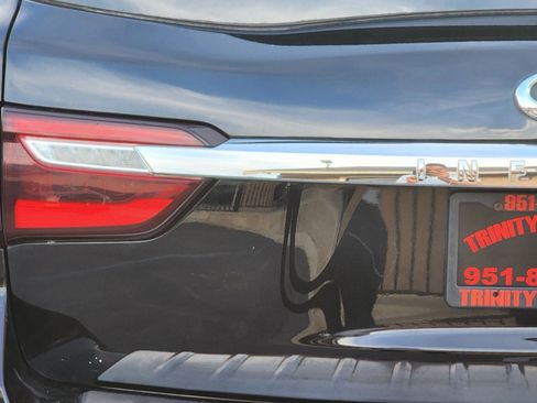 Used 2020 INFINITI QX80 Luxe w/ 22" Wheel Package image 8