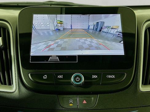 Used 2023 Chevrolet Malibu LT image 16