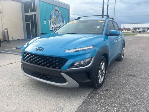 Used 2022 Hyundai Kona SEL w/ Convenience Package FWD image 7