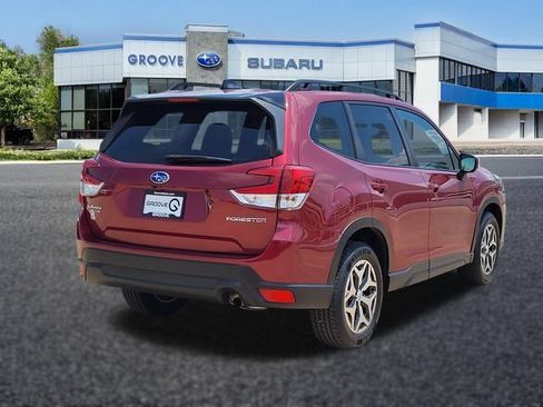 Certified 2024 Subaru Forester Premium AWD/4WD image 3