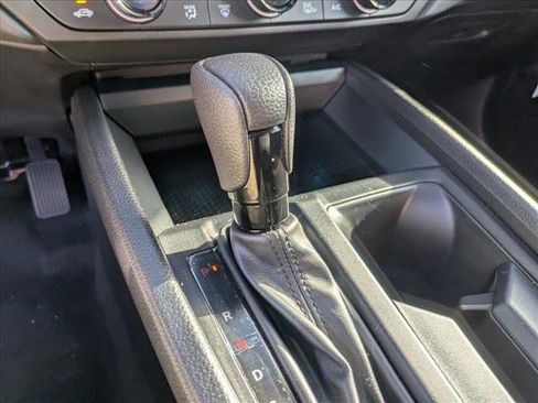 Certified 2025 Honda Accord SE image 10