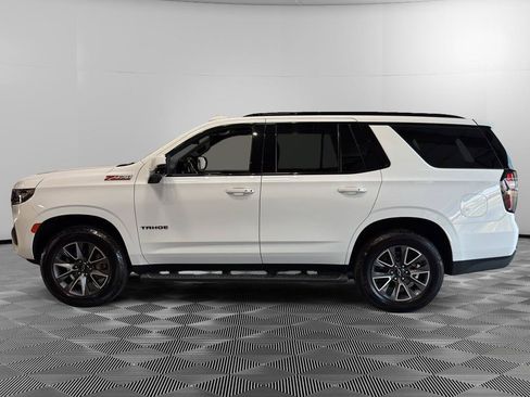 Used 2023 Chevrolet Tahoe Z71 w/ Luxury Package AWD/4WD image 2