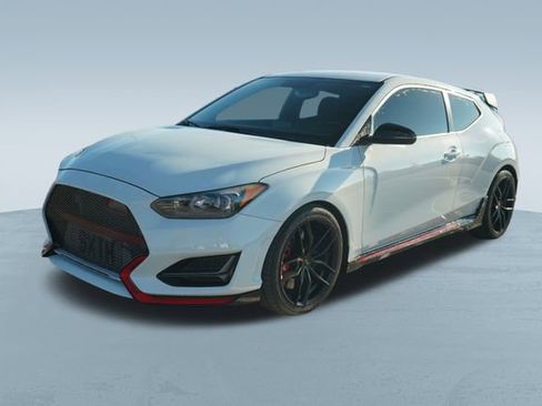 Used 2020 Hyundai Veloster N w/ Performance Package image 3