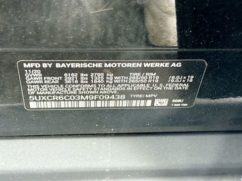Used 2021 BMW X5 xDrive40i AWD/4WD image 27