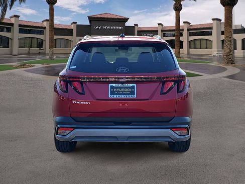 Used 2025 Hyundai Tucson SEL FWD image 7