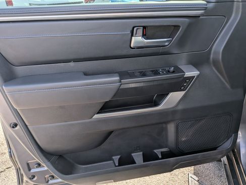 Used 2024 Toyota Sequoia Platinum AWD/4WD image 12
