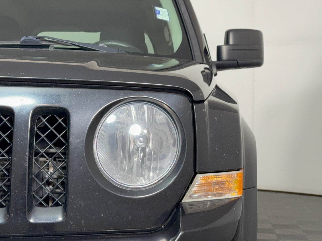 Used 2016 Jeep Patriot Sport FWD image 12