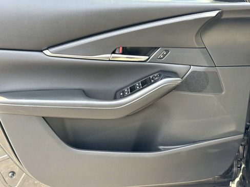 Used 2023 MAZDA CX-30 AWD 2.5 S w/ Preferred Package image 17