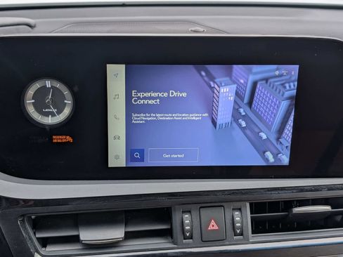 Used 2024 Lexus ES 350 w/ Premium Package image 27