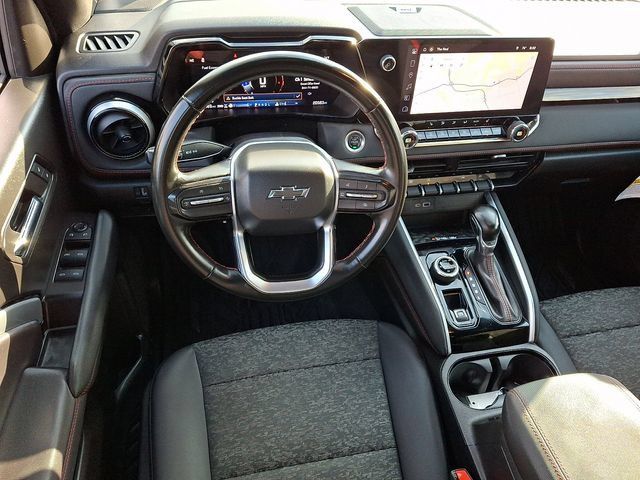 Used 2024 Chevrolet Colorado Z71 w/ Z71 Convenience Package 2 AWD/4WD image 2