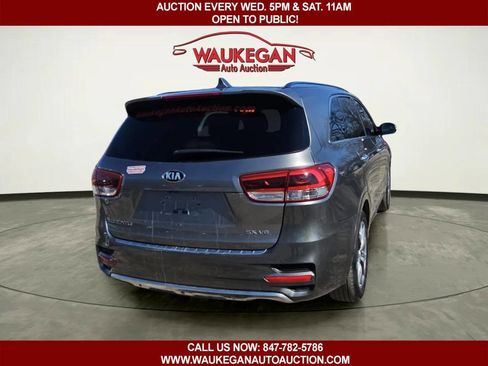 Used 2016 Kia Sorento SX image 4