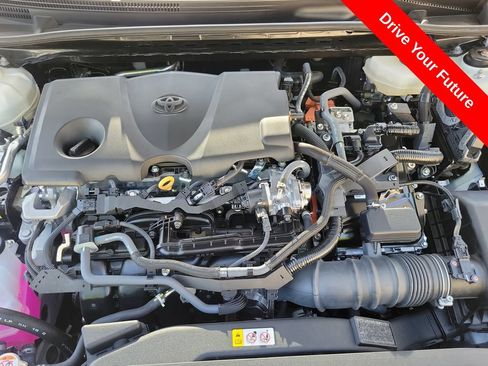 Used 2025 Toyota Camry SE w/ Convenience Package FWD image 27