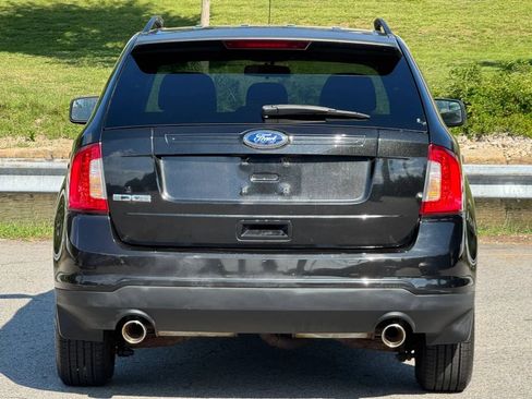 Used 2011 Ford Edge SE FWD image 8