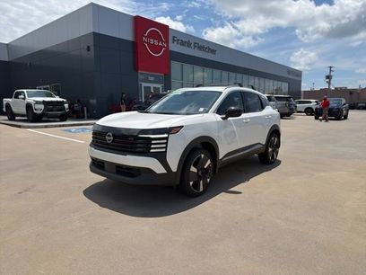 Used 2026 Nissan Kicks SR w/ Cold Weather Package
