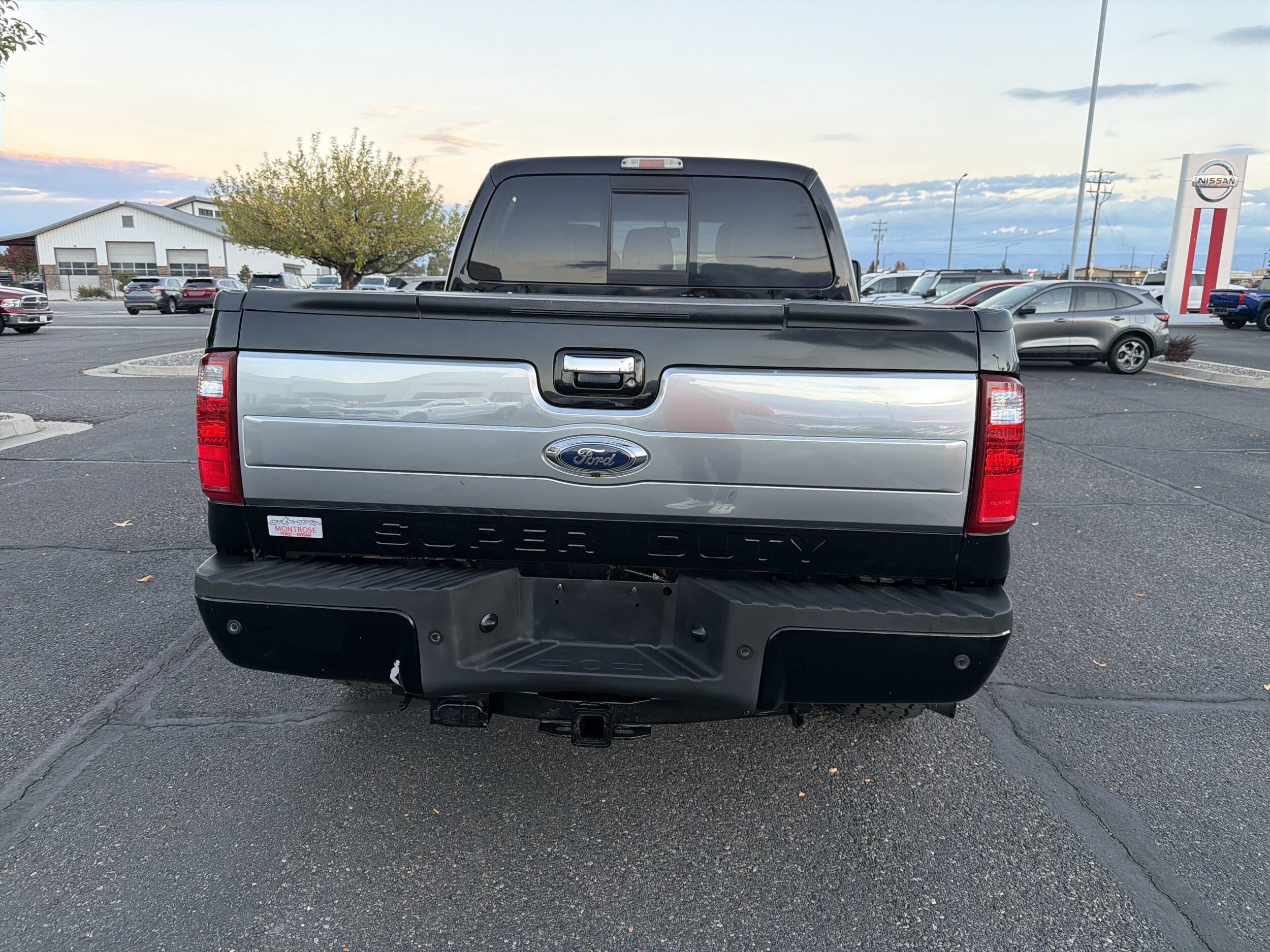 Used 2016 Ford F250 Platinum w/ Platinum Package AWD/4WD image 7
