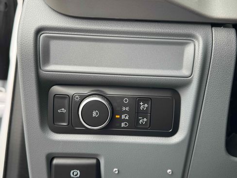 Certified 2021 Ford F150 XLT w/ Equipment Group 301A Mid image 26