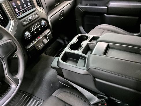 Used 2026 Chevrolet Silverado 1500 Custom RWD image 19