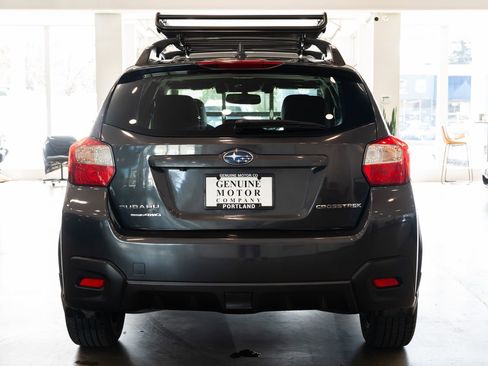 Used 2016 Subaru Crosstrek 2.0i Limited image 5