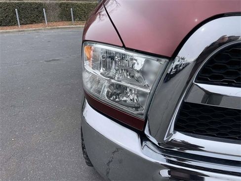 Used 2018 RAM 2500 Tradesman w/ Chrome Appearance Group image 35