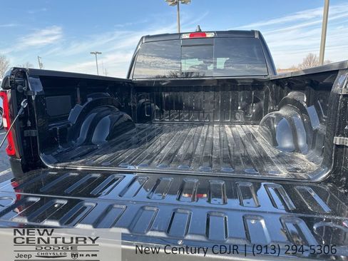 New 2026 RAM 1500 Express image 12