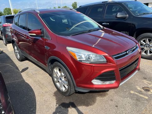 Used 2014 Ford Escape Titanium w/ Equipment Group 401A AWD/4WD image 20