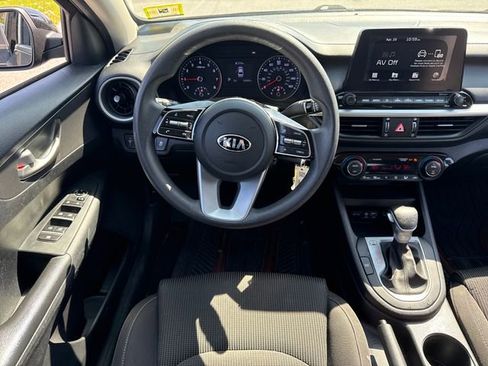 Used 2019 Kia Forte LXS FWD image 19