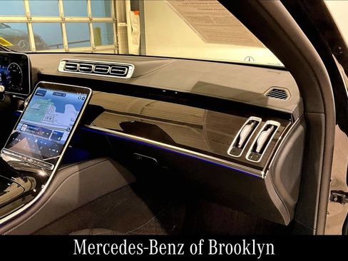 Certified 2023 Mercedes-Benz S 580 4MATIC Sedan image 21