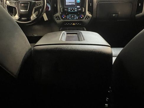 Used 2018 GMC Sierra 1500 SLT AWD/4WD image 14