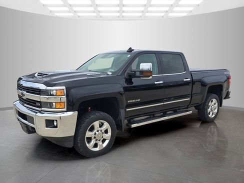 Used 2017 Chevrolet Silverado 2500 LTZ w/ Duramax Plus Package image 3