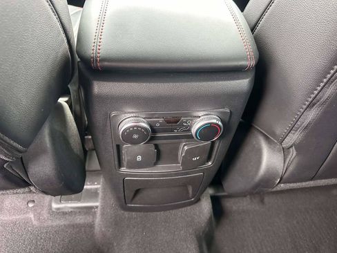 Used 2023 Ford Explorer ST-Line AWD/4WD image 13