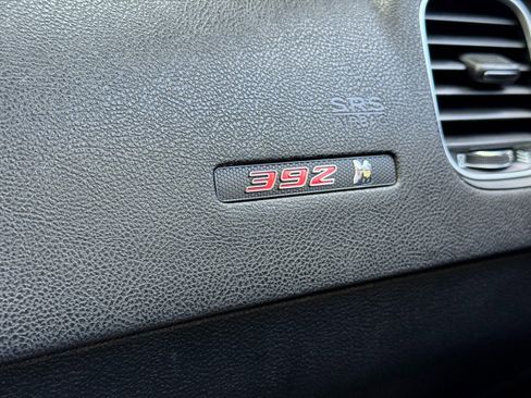 Used 2020 Dodge Charger Scat Pack RWD image 37