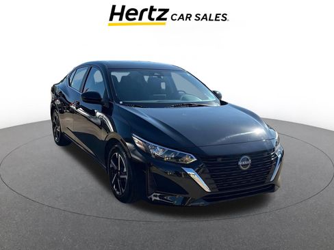 Used 2025 Nissan Sentra SV image 1