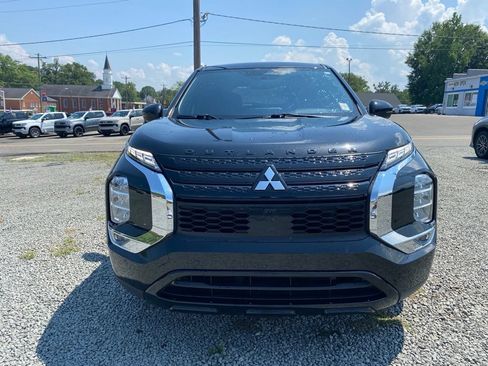 Used 2023 Mitsubishi Outlander SEL FWD image 7