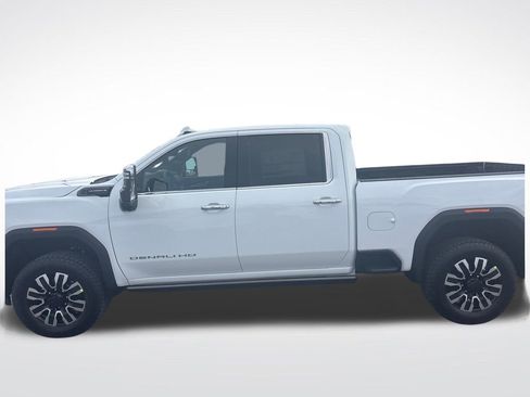 New 2026 GMC Sierra 2500 Denali Ultimate image 2