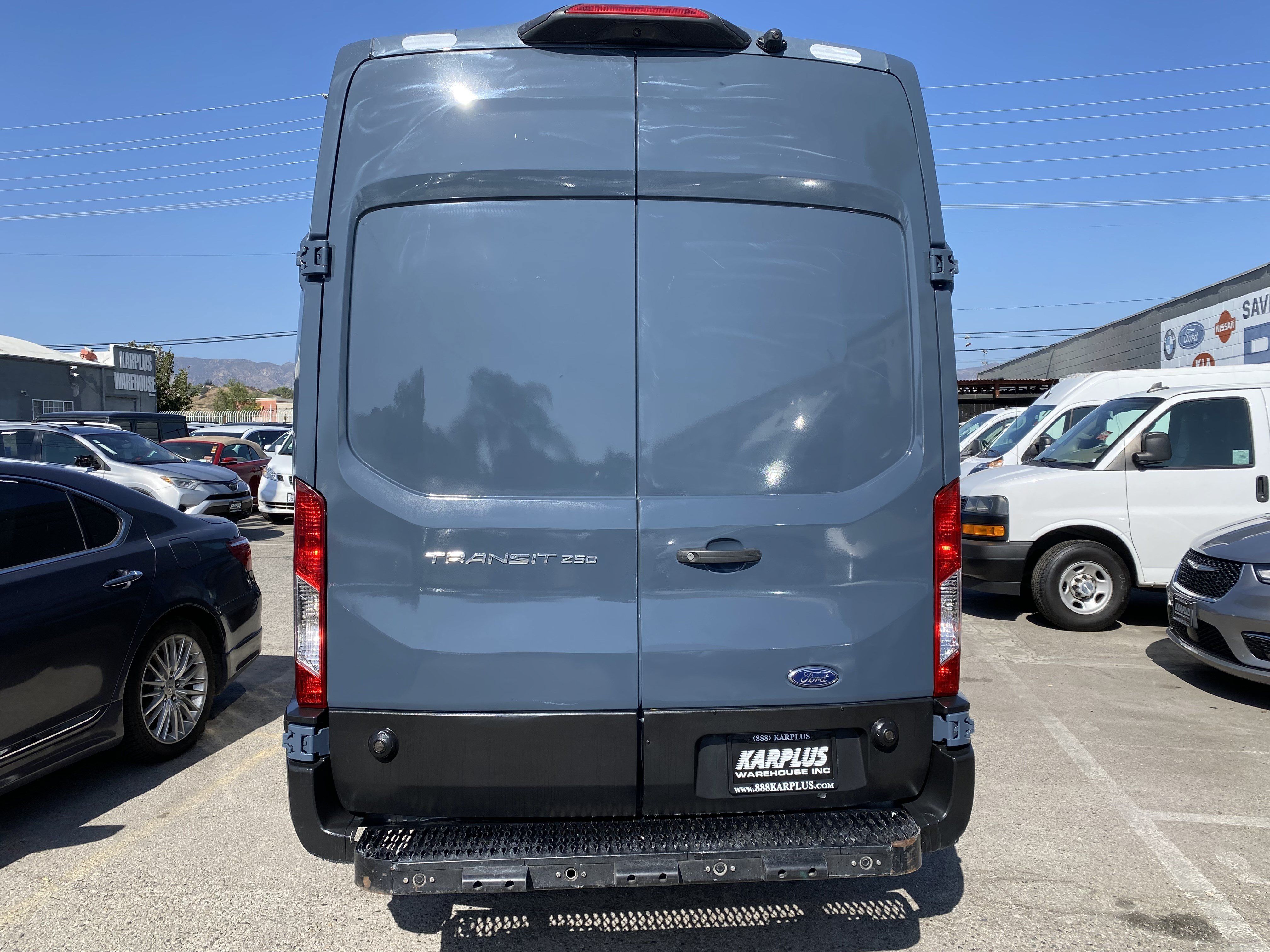 Used 2019 Ford Transit 250 148 High Roof Extended RWD image 11