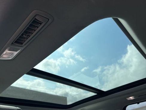 Used 2023 Toyota Sequoia Limited image 14