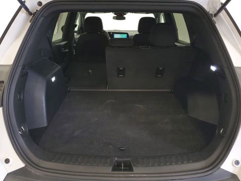 Used 2025 Chevrolet Equinox LT image 24