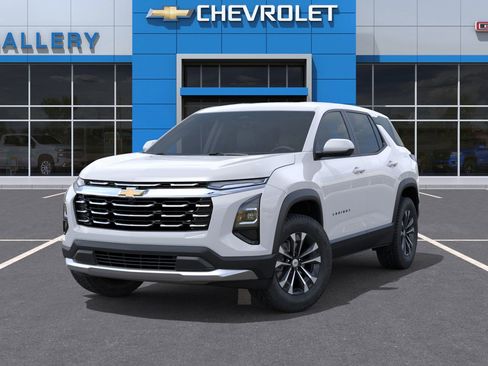 New 2026 Chevrolet Equinox LT image 7