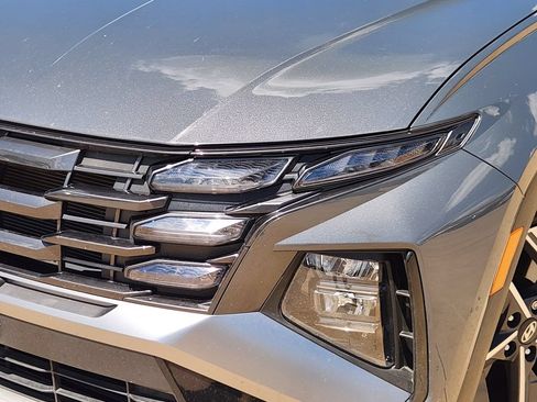 Used 2025 Hyundai Tucson SEL FWD image 9