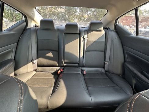 Certified 2022 Nissan Altima 2.5 SR image 9