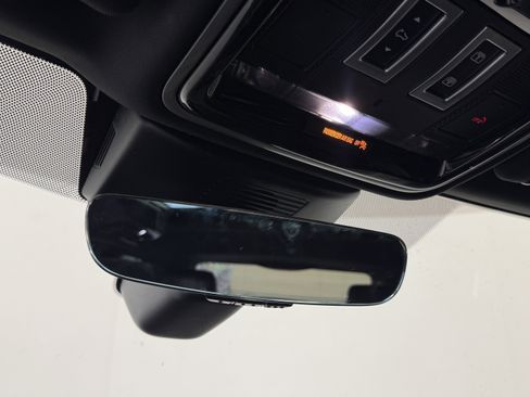 Used 2021 Land Rover Range Rover P525 Westminster Edition LWB image 28