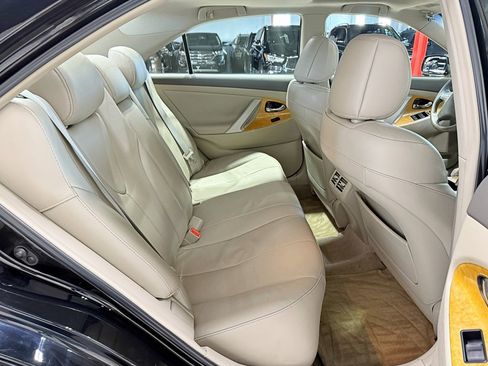 Used 2007 Toyota Camry XLE image 34