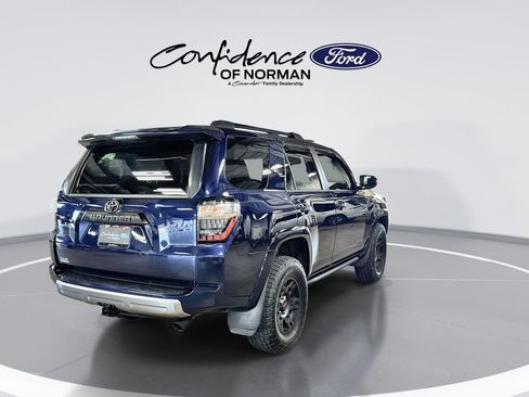 Used 2024 Toyota 4Runner TRD Off-Road Premium w/ Moonroof Package AWD/4WD image 8