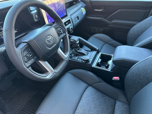 Certified 2025 Toyota Tacoma Limited image 12