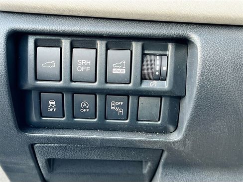 Used 2024 Subaru Forester Limited image 10