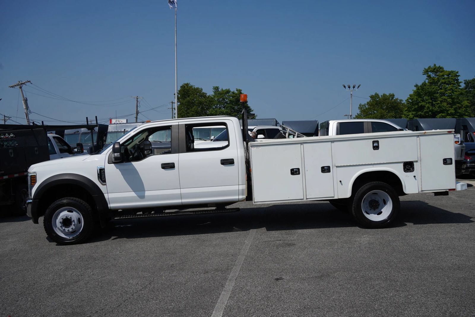 Used 2018 Ford F450 XL w/ Power Equipment Group RWD image 4