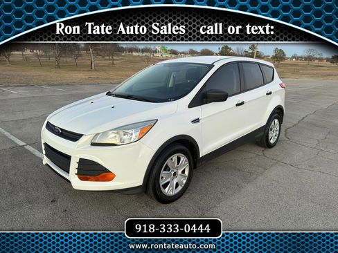 Used 2014 Ford Escape S image 1