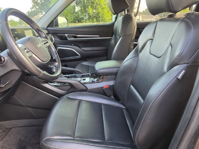 Certified 2023 Kia Telluride S w/ S Sunroof Package FWD image 14