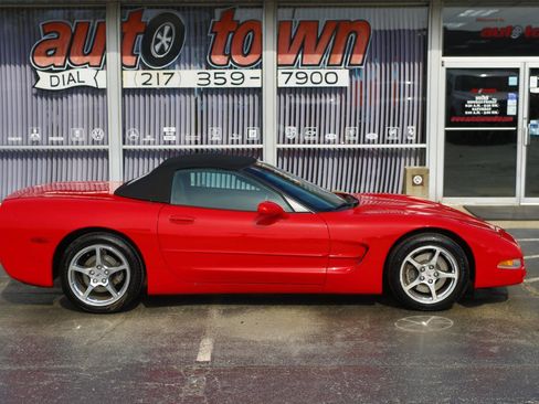 Used 2002 Chevrolet Corvette Coupe RWD image 20